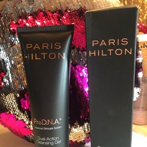 Paris Hilton Dual-Action Cleansing Gel